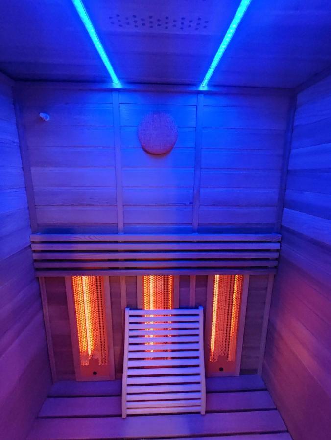 L'Amarante Chambres D'Hotes Ou Gite Citadin 特镇 外观 照片