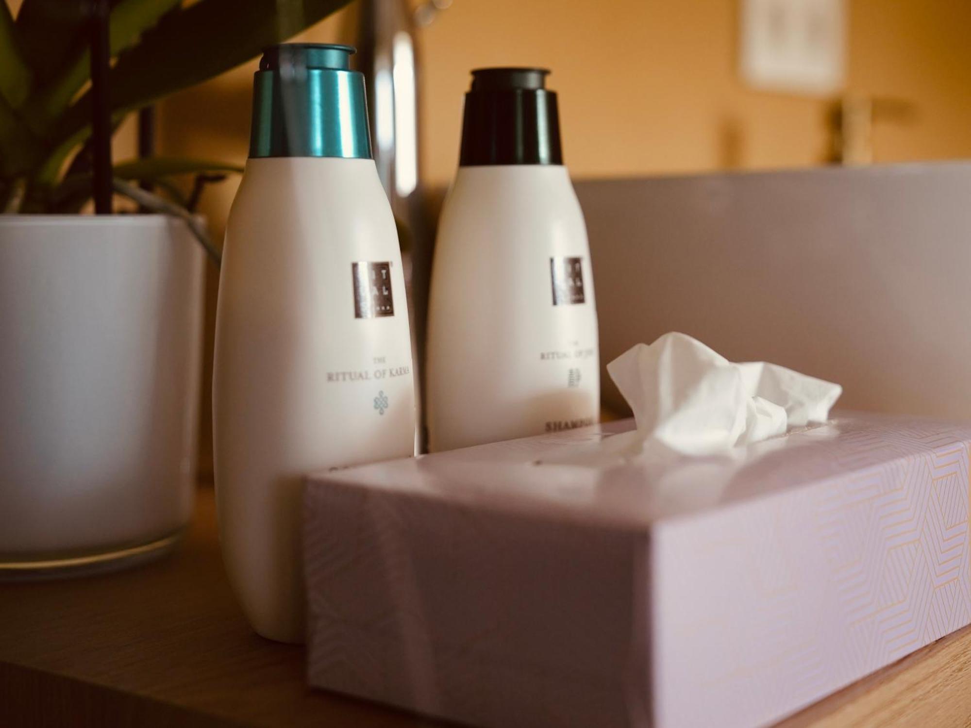 L'Amarante Chambres D'Hotes Ou Gite Citadin 特镇 外观 照片