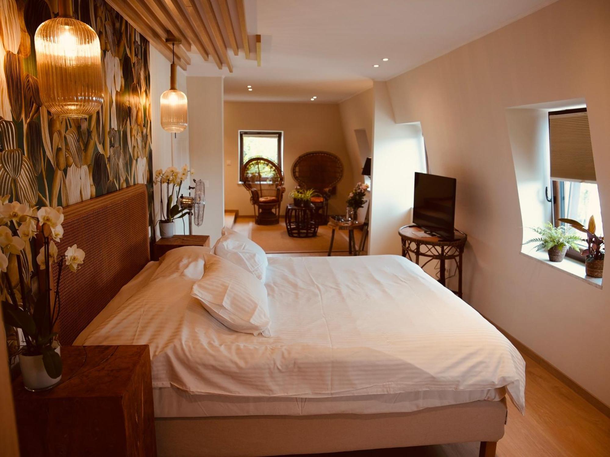 L'Amarante Chambres D'Hotes Ou Gite Citadin 特镇 外观 照片