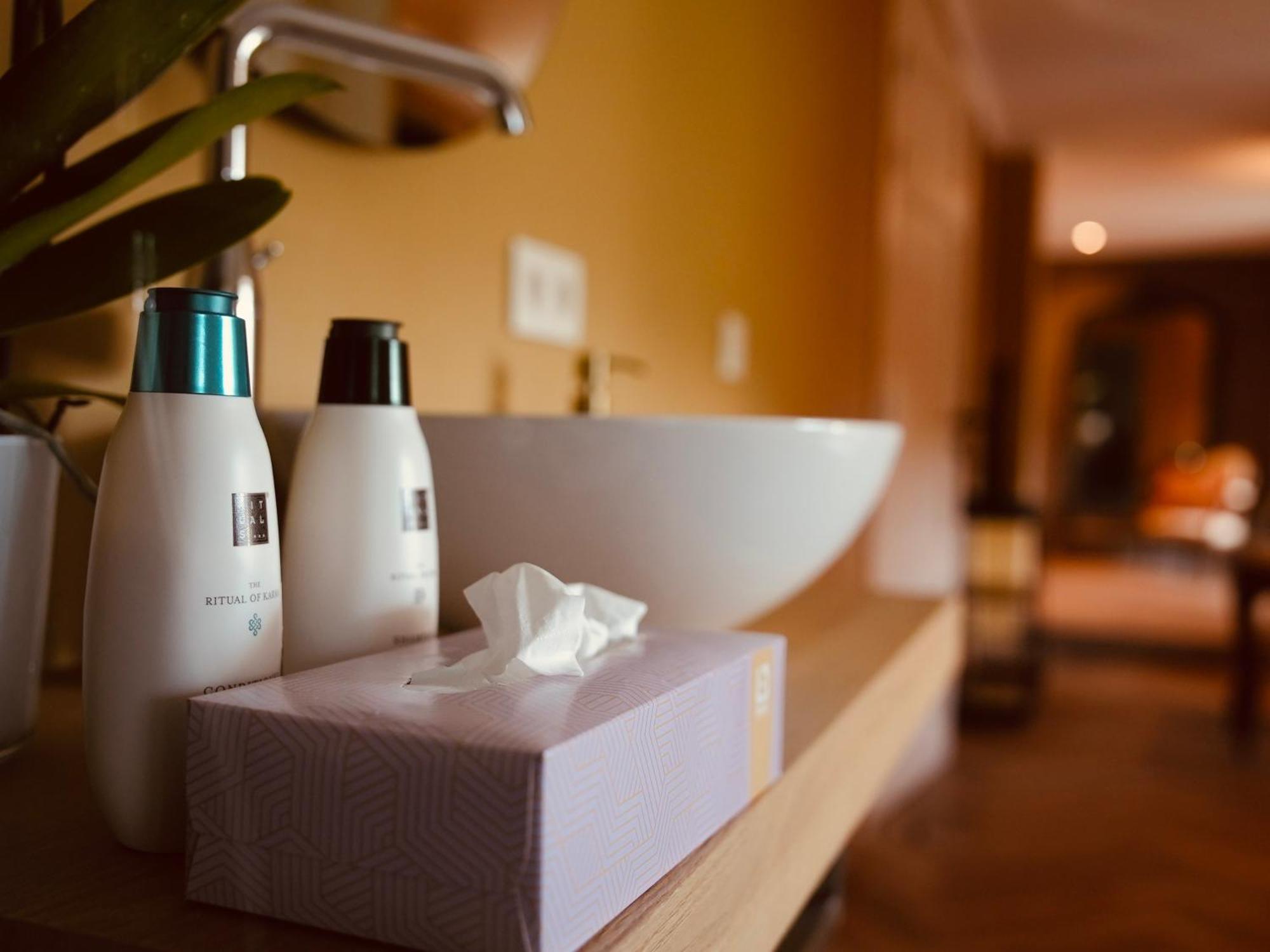 L'Amarante Chambres D'Hotes Ou Gite Citadin 特镇 外观 照片